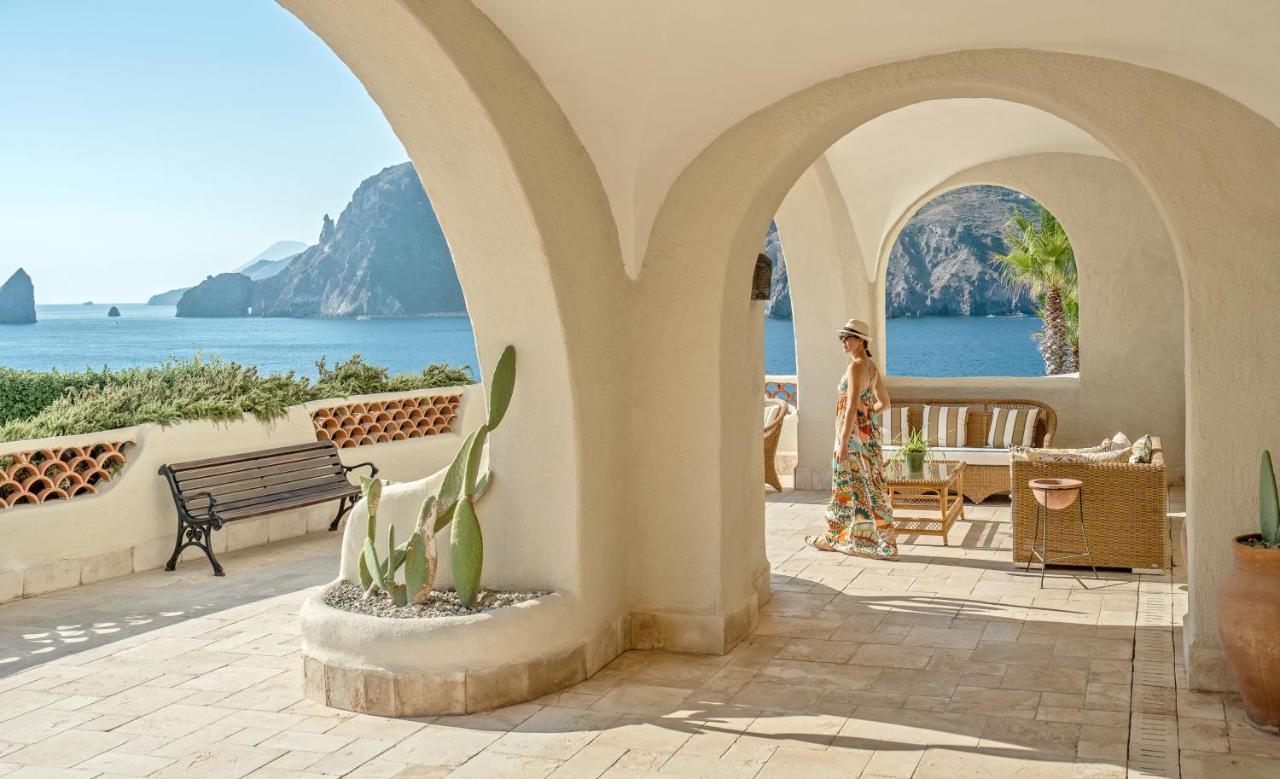 Therasia Resort Sea And Spa - The Leading Hotels Of The World Vulcano  Exterior foto