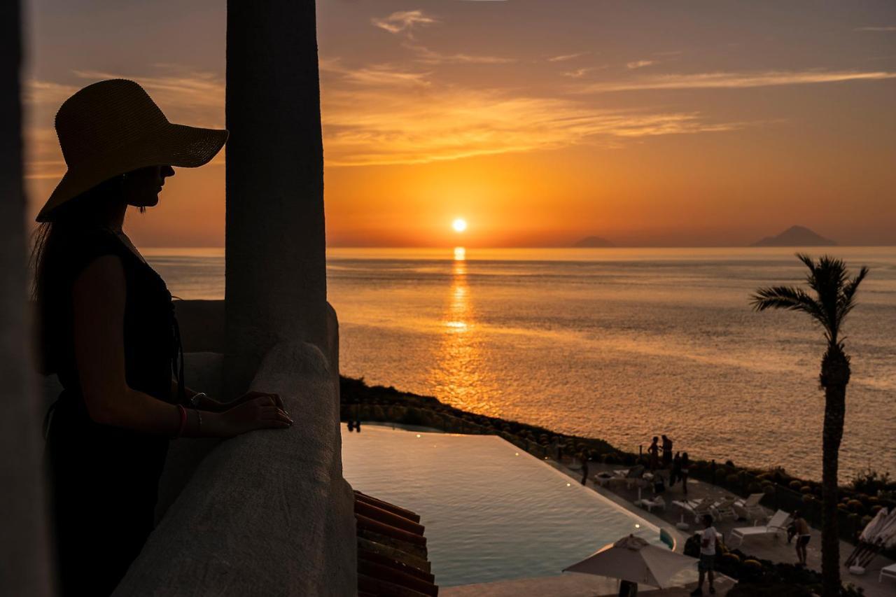 Therasia Resort Sea And Spa - The Leading Hotels Of The World Vulcano  Exterior foto