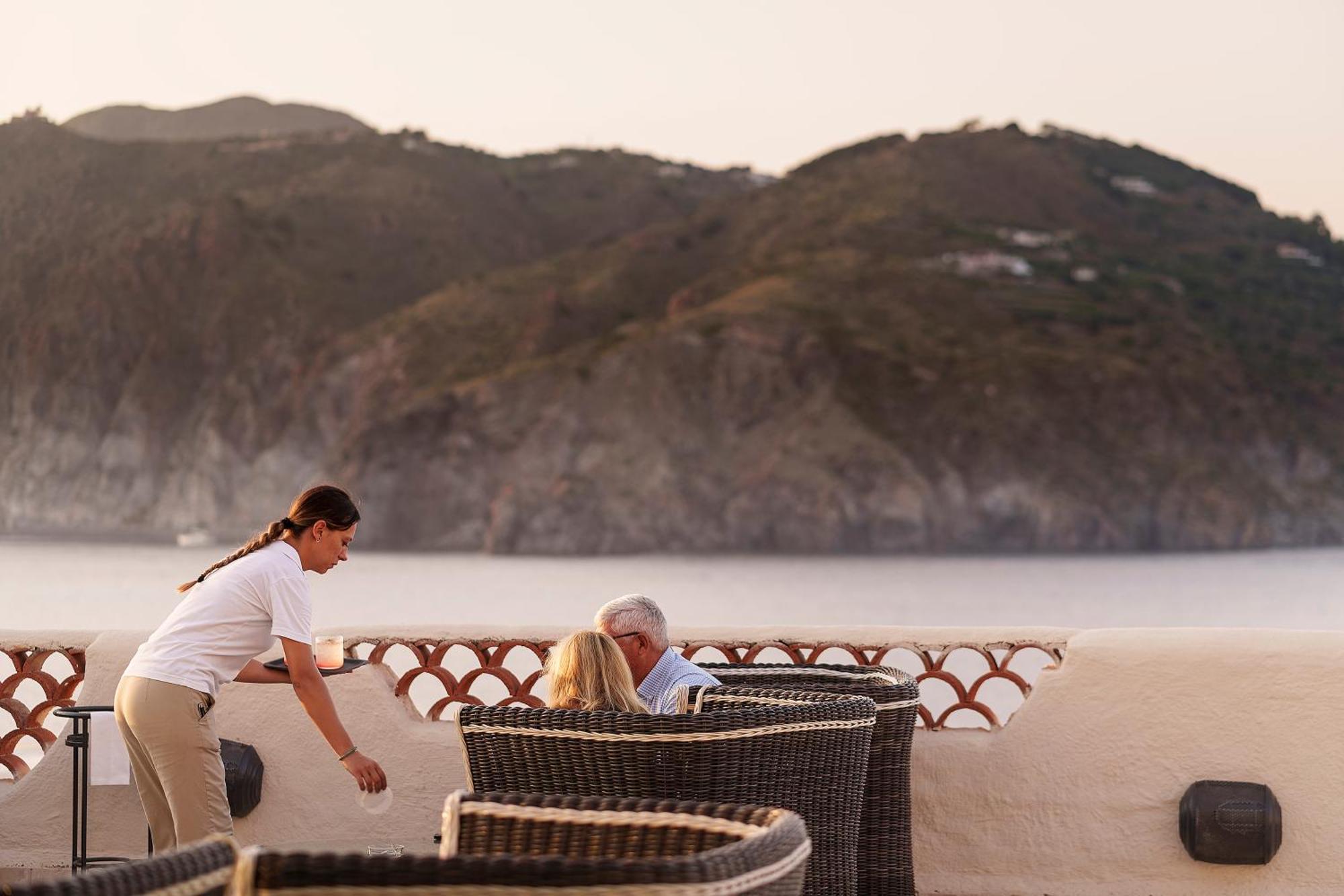 Therasia Resort Sea And Spa - The Leading Hotels Of The World Vulcano  Exterior foto